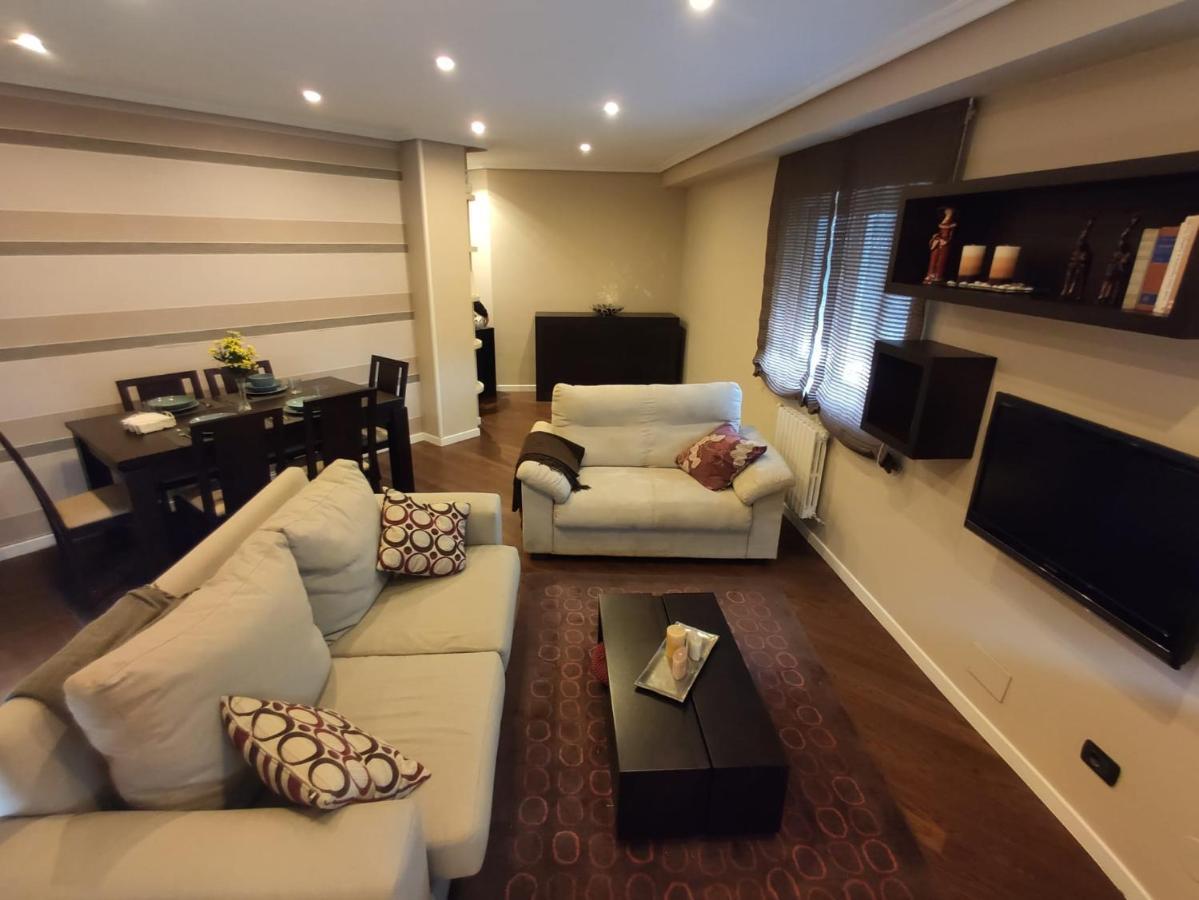 Atico Matias Lopez Apartman Sarria Kültér fotó